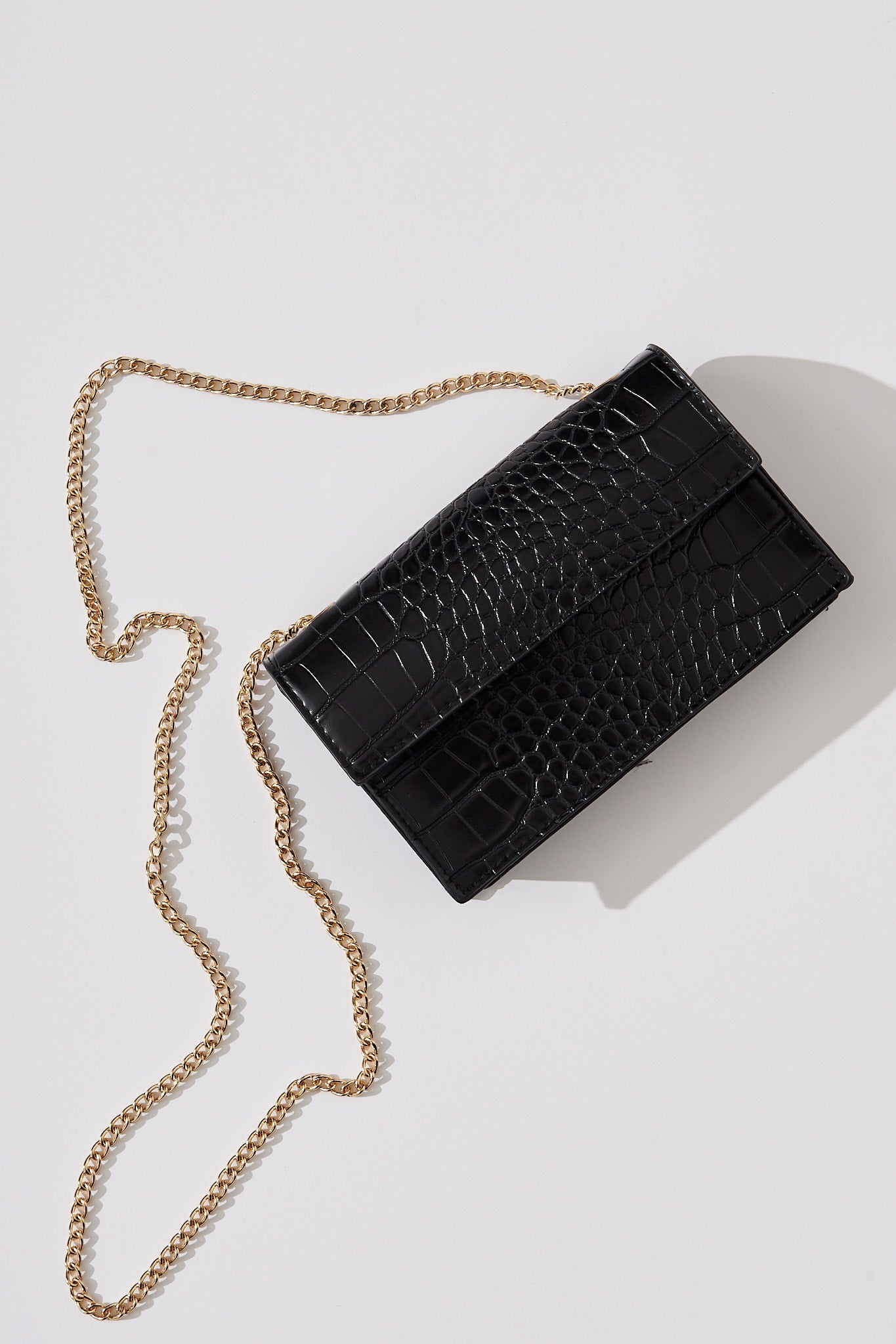 Billini Azalea Clutch Bag in Black – St Frock