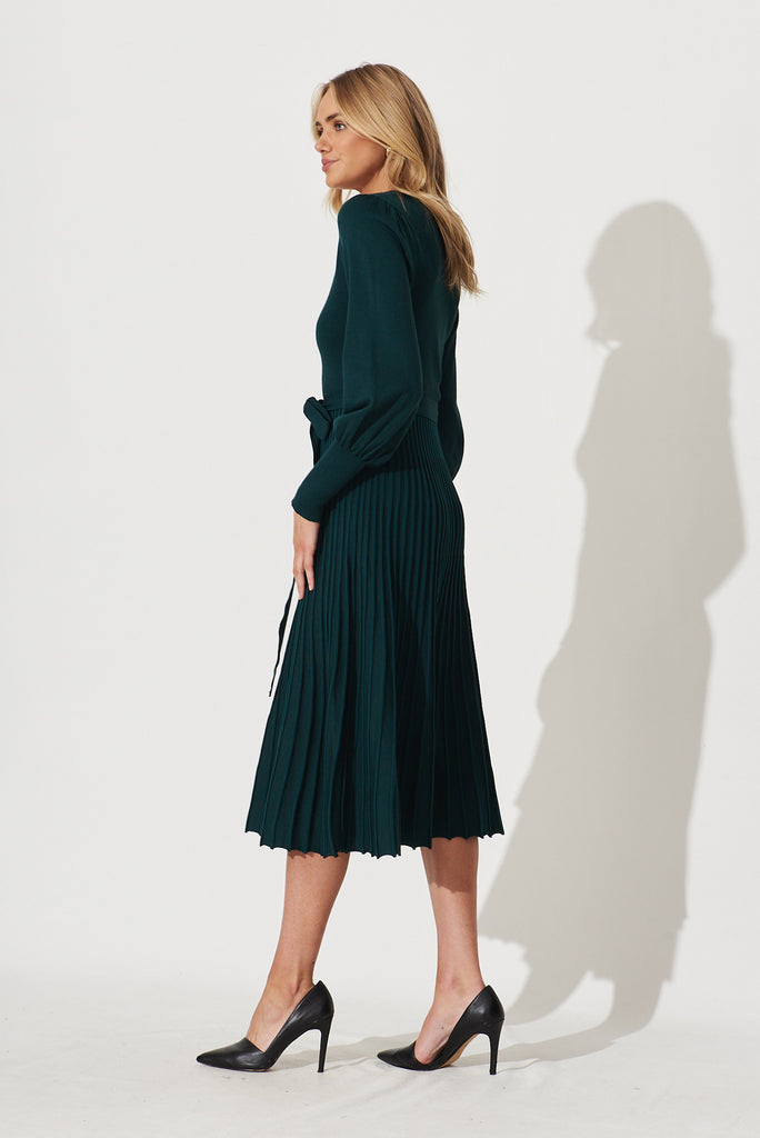 Albi Midi Knit Dress In Emerald Cotton Blend - side