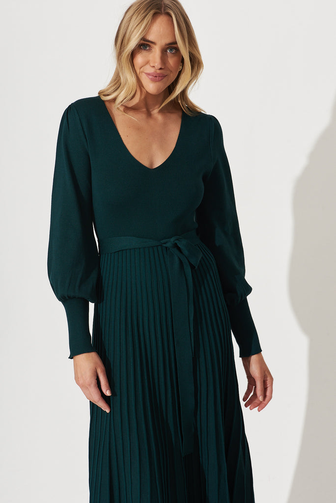 Albi Midi Knit Dress In Emerald Cotton Blend - front