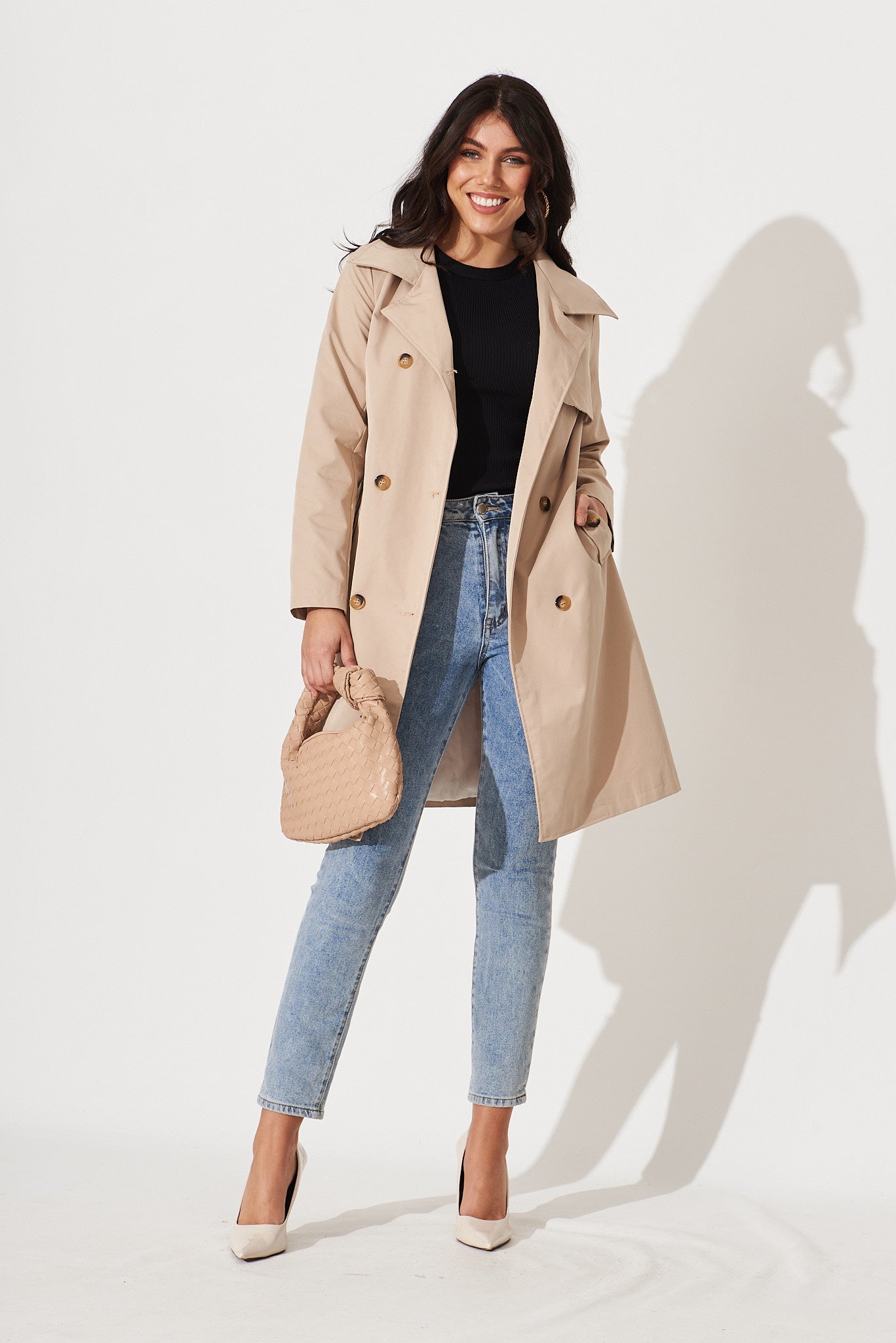 Tanya Trench Coat In Beige - full length