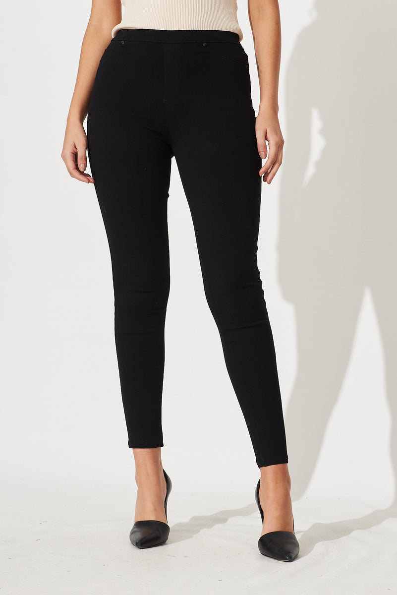 Hollie Basic Jegging In Black – St Frock