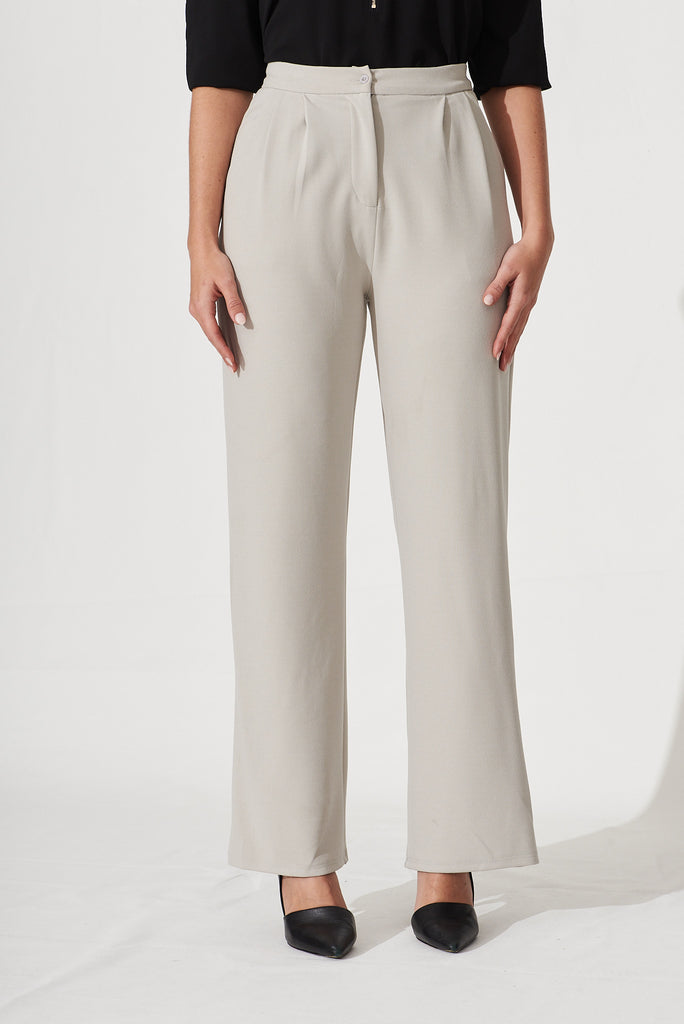 Cinnabar Pant In Pale Grey - front