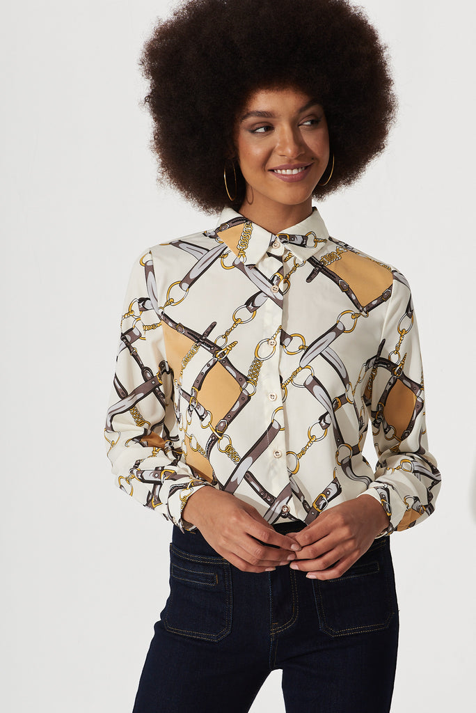 Elinora Shirt In Ivory With Brown Chain Print - front