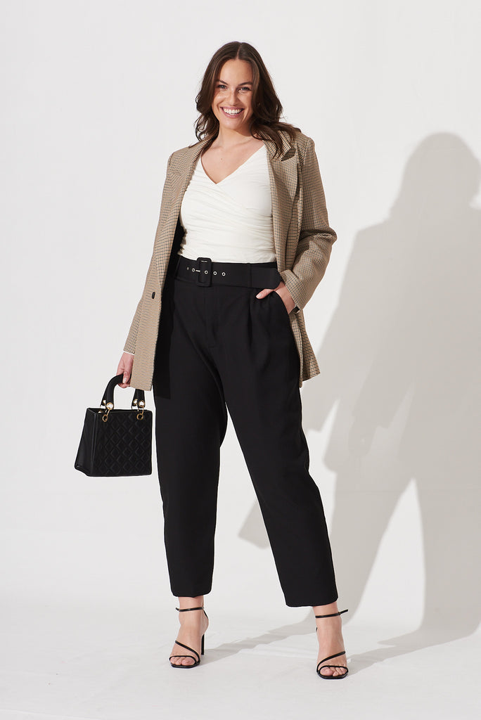 Dahlia Pant With Belt In Black - full length