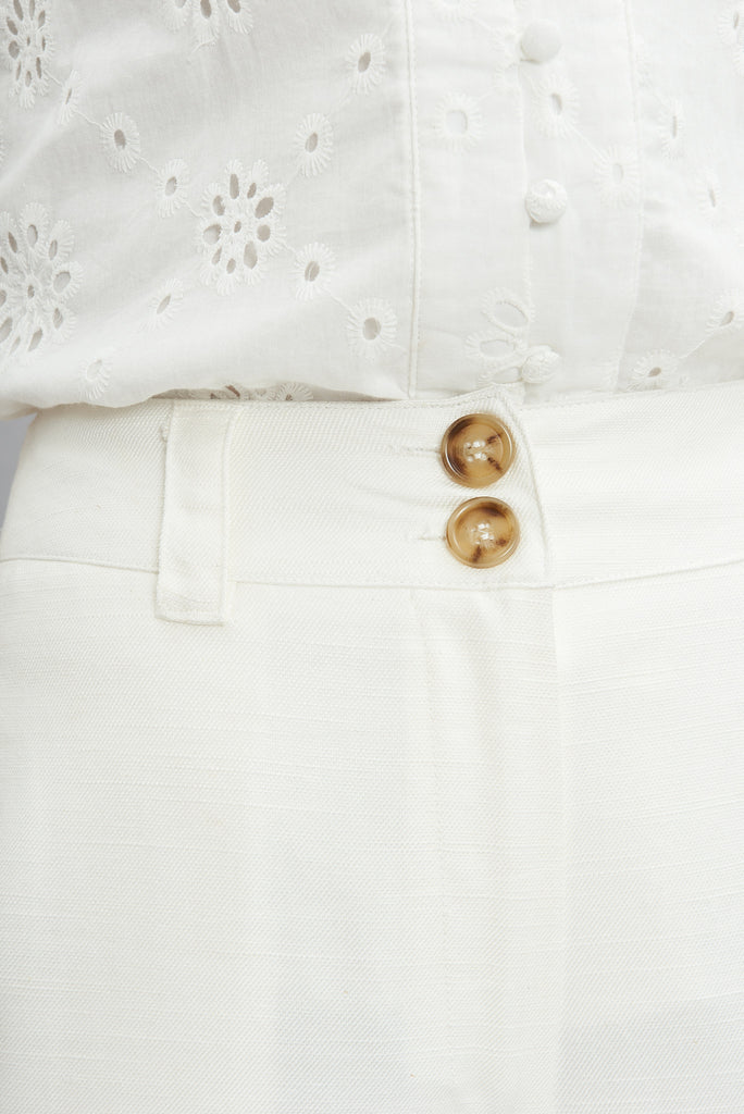 Legacy Pant In White Silk Linen Blend - detail
