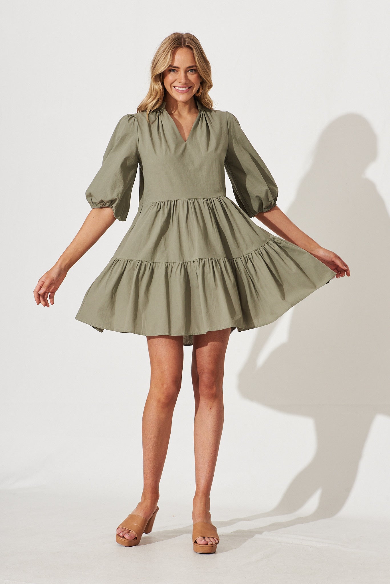 Willa Smock Dress In Khaki Cotton - full length