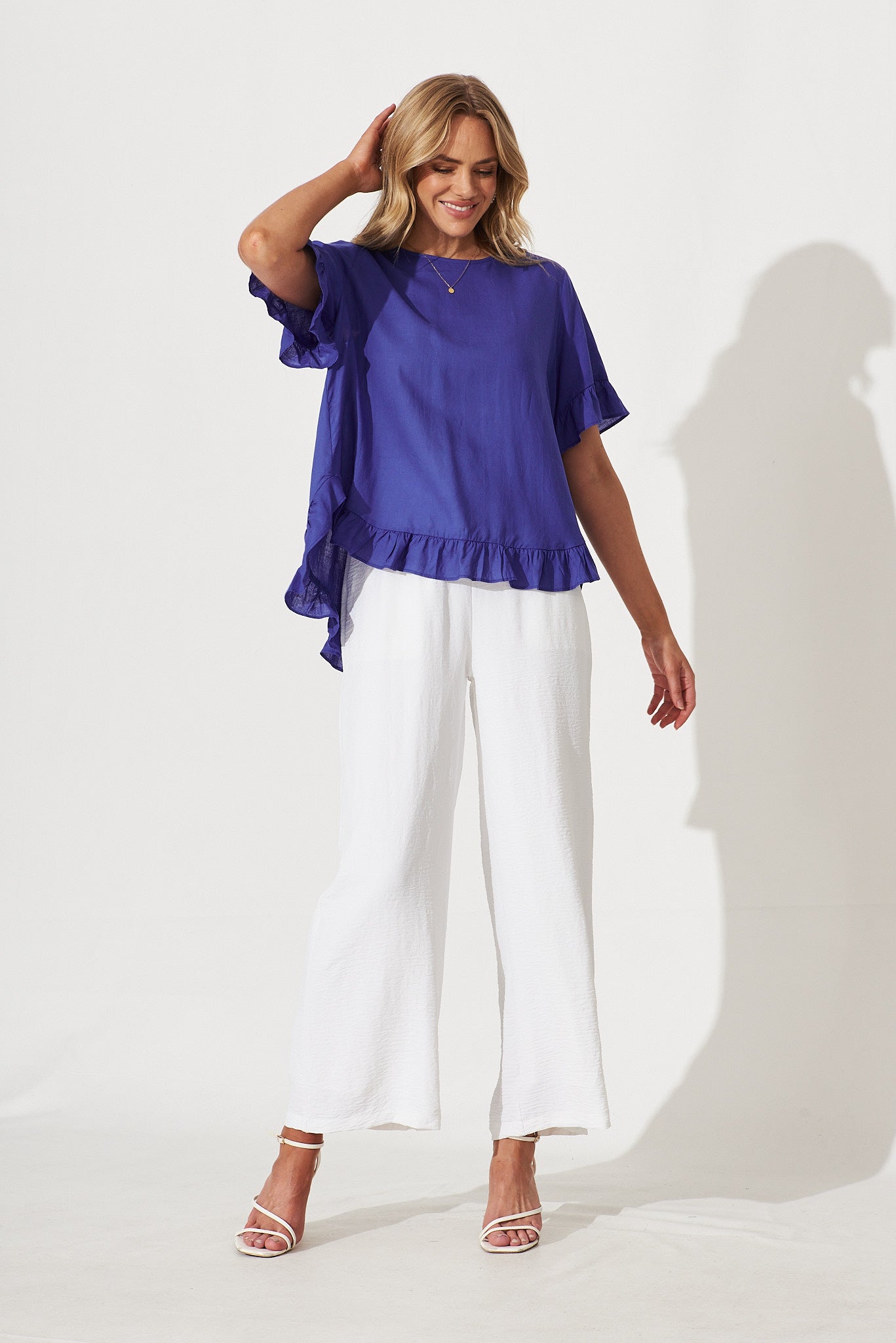 Linen store smock top