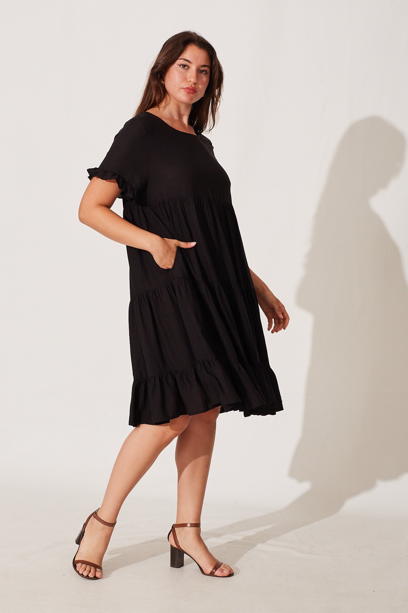 Dellina Smock Dress In Black Linen Blend – St Frock