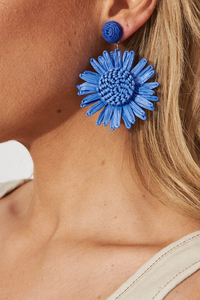 August + Delilah Sunlight Drop Earrings In Cobalt Blue Straw - detail