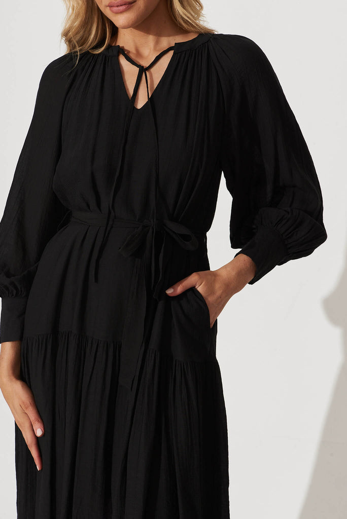 Ellora Midi Dress In Black - detail