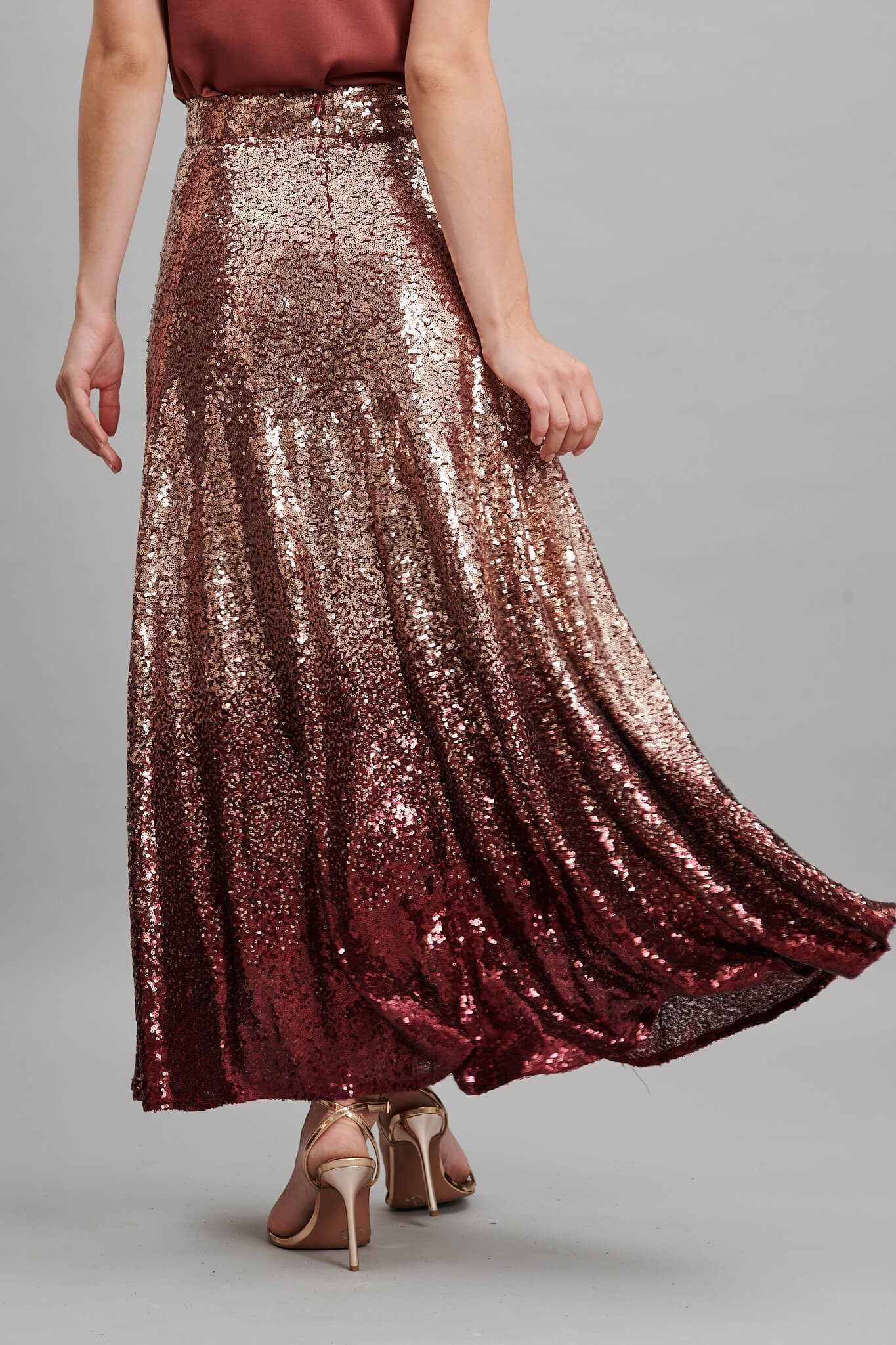 Exquisite Maxi Skirt In Gold With Wine Ombre Sequin St Frock