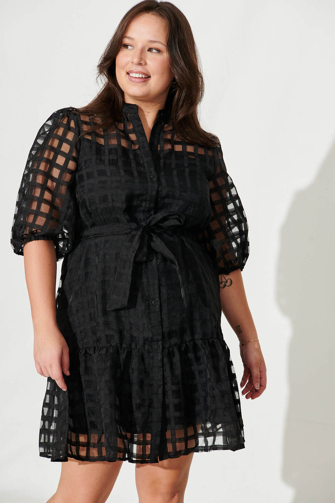 Giuliette Dress In Black Organza - front