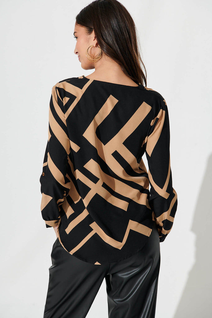 Emerson Zip Top In Black And Tan Geometric - back