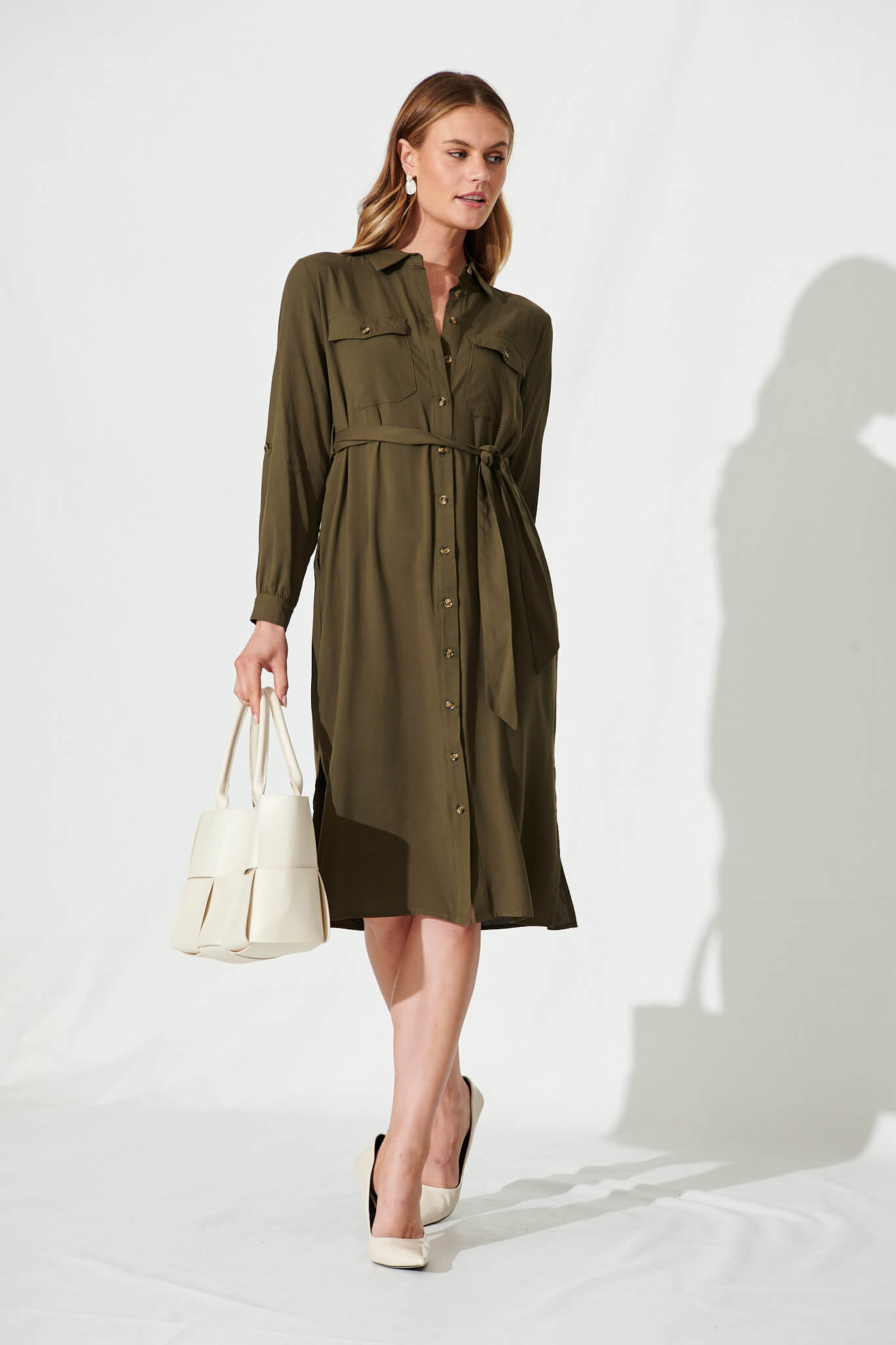 Nirvani Midi Shirt Dress In Khaki - full length