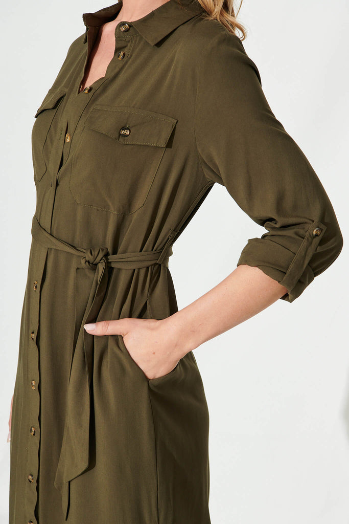 Nirvani Midi Shirt Dress In Khaki - detail