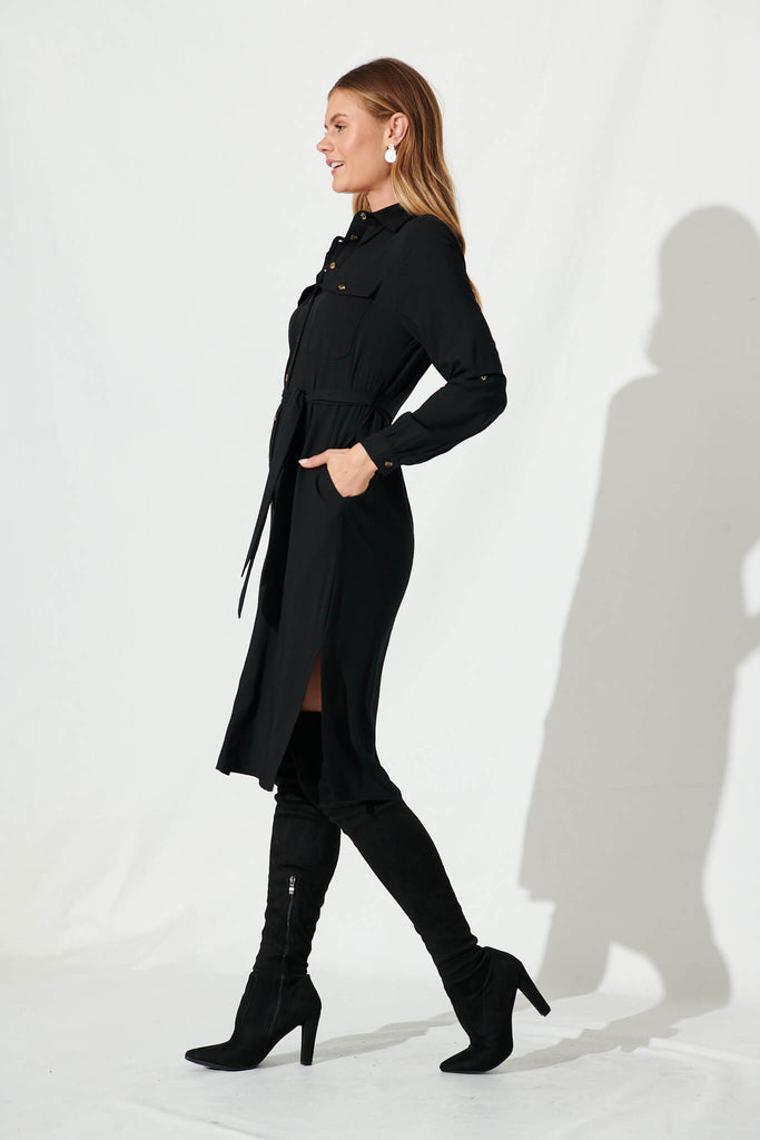 Nirvani Midi Shirt Dress In Black - side