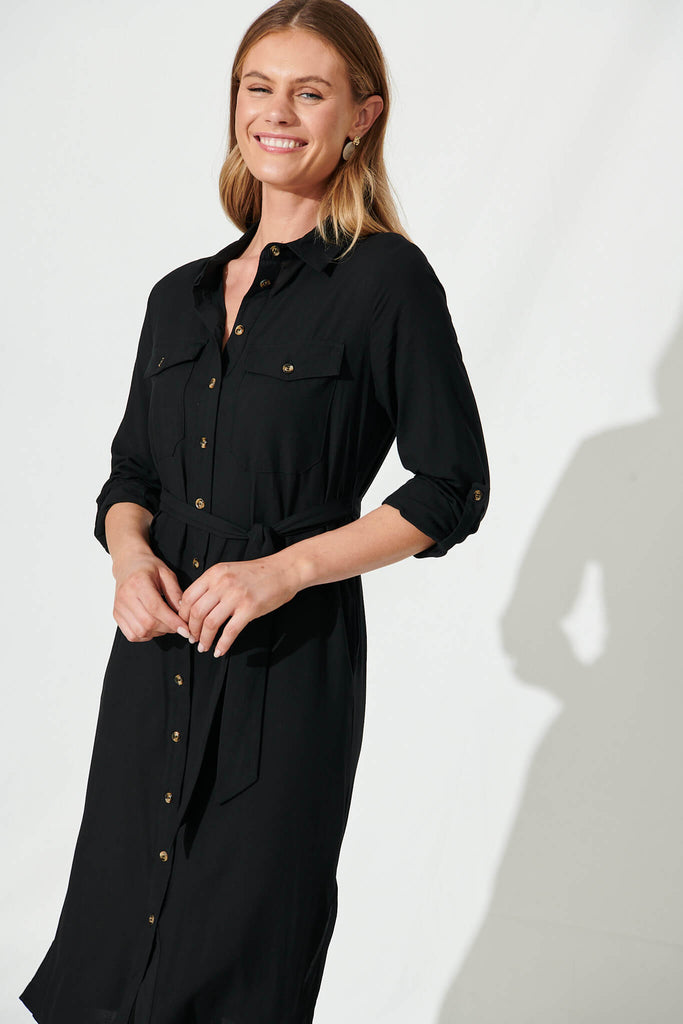 Nirvani Midi Shirt Dress In Black - front