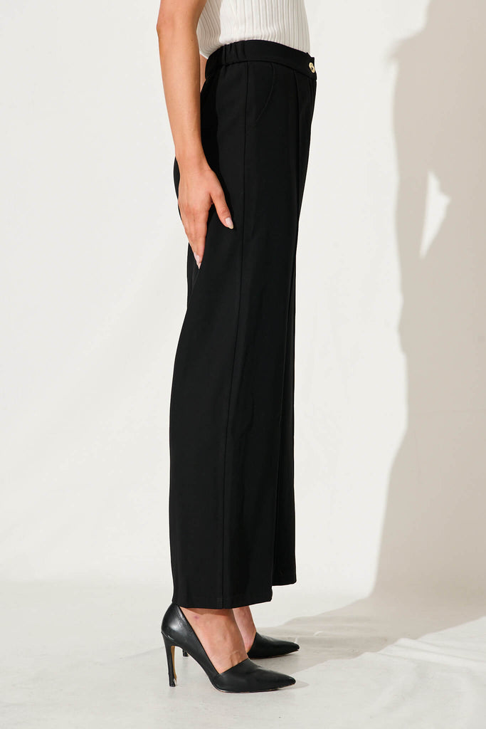 Mantra Pant In Black - side