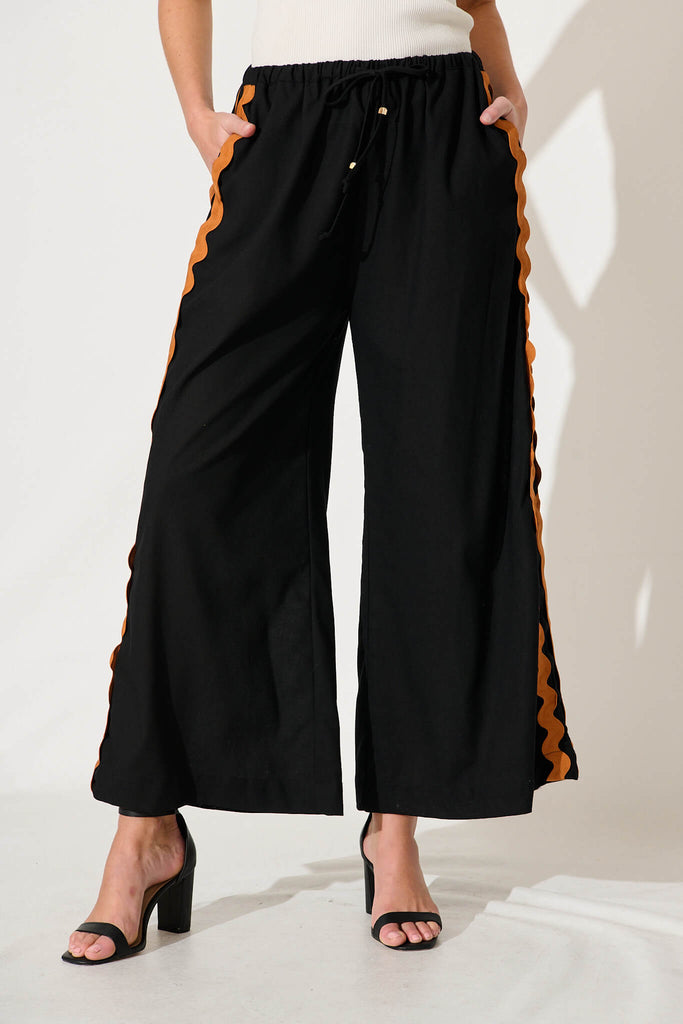 Romeo Pant In Black Ric Rac Cotton Linen - front