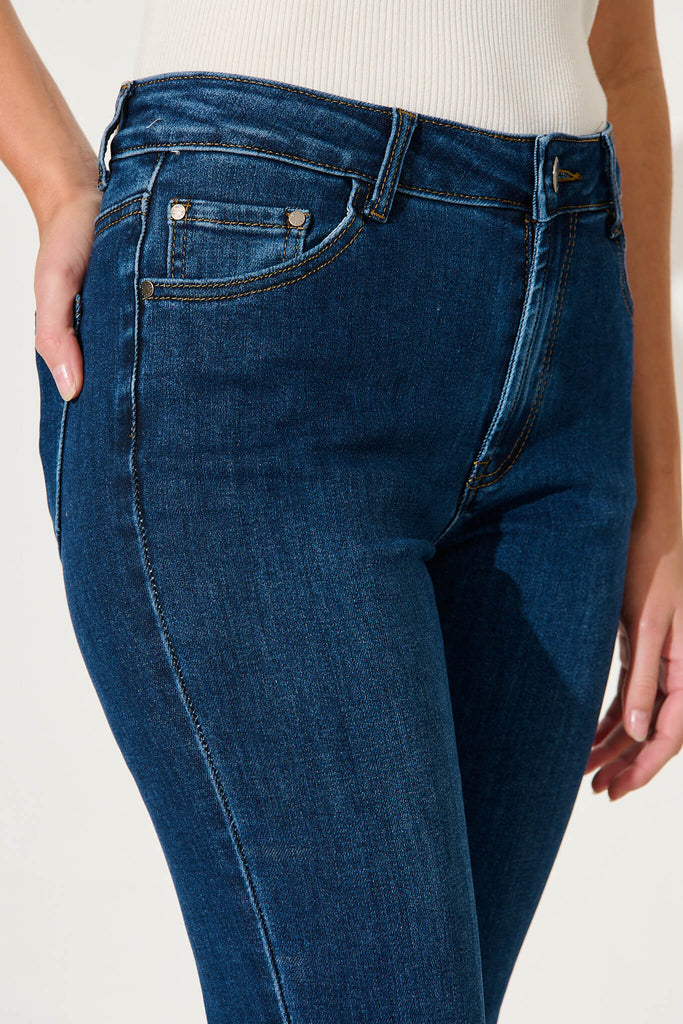 Gateway Mid Rise Straight Leg Crop Jean In Dark Blue Denim - detail