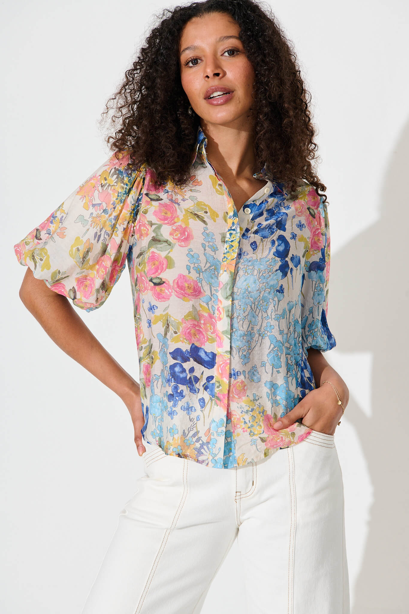 Aeryn Shirt In Vintage Floral Print - front