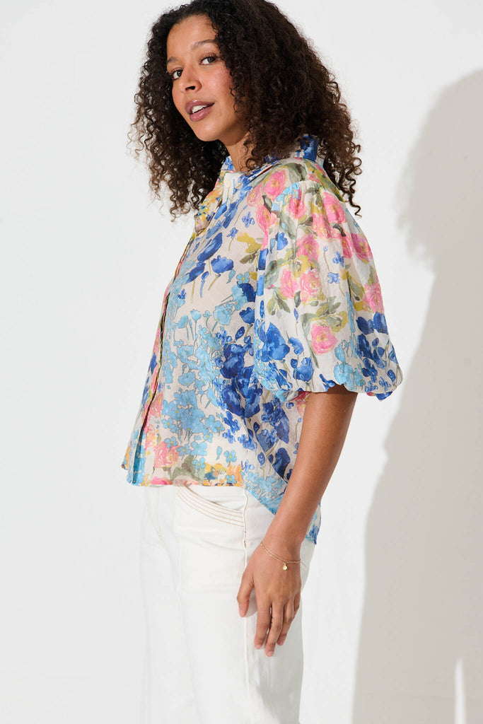 Aeryn Shirt In Vintage Floral Print - side