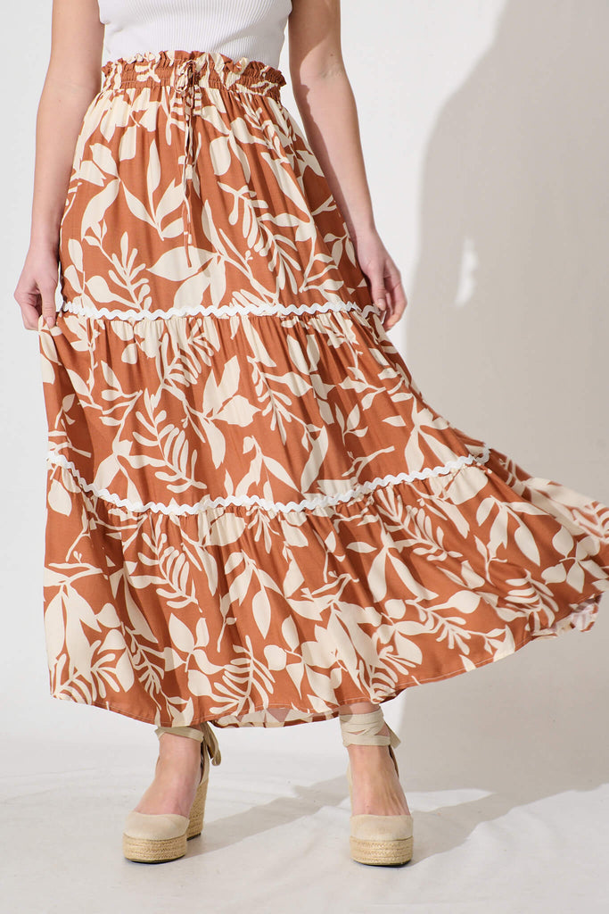 Arcadia Maxi Skirt In Brown Leaf With White Ric Rac Trim