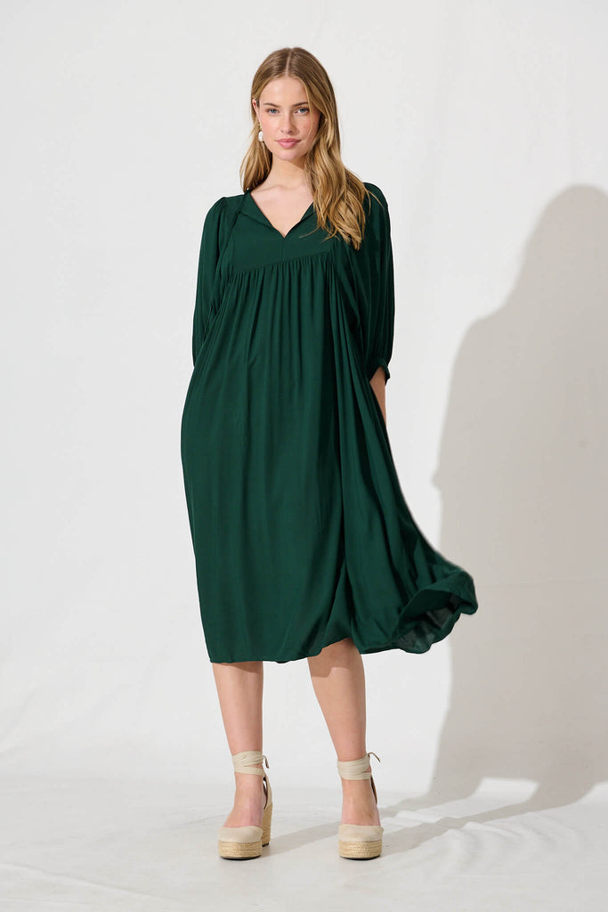 Spring Afternoon Midi Smock Dress In Emerald