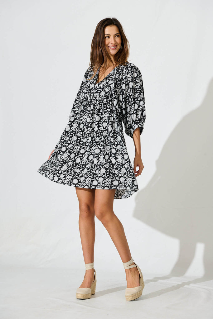 Spring Morning Smock Dress In Black With White Print