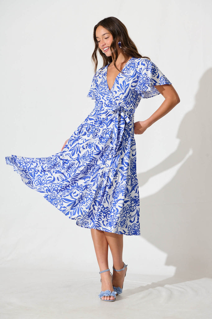 Kristianne Midi Dress In White With Blue Floral