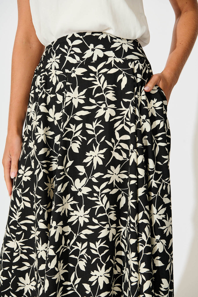 Brandsy Maxi Skirt In Black With Cream Floral - detail