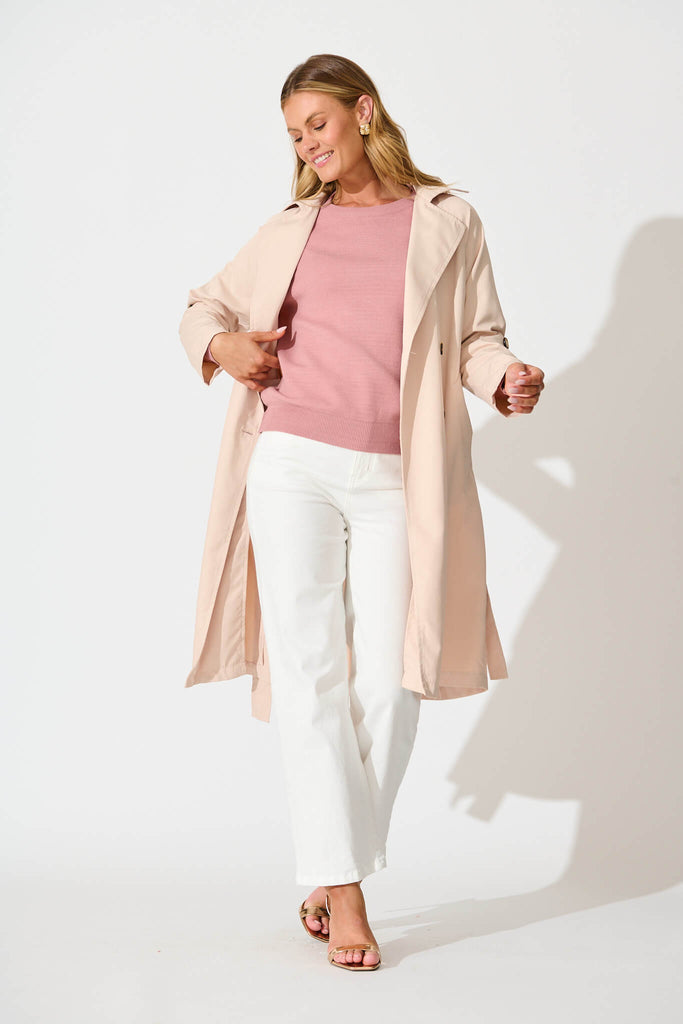 Sasha Trench Coat in Beige full length open