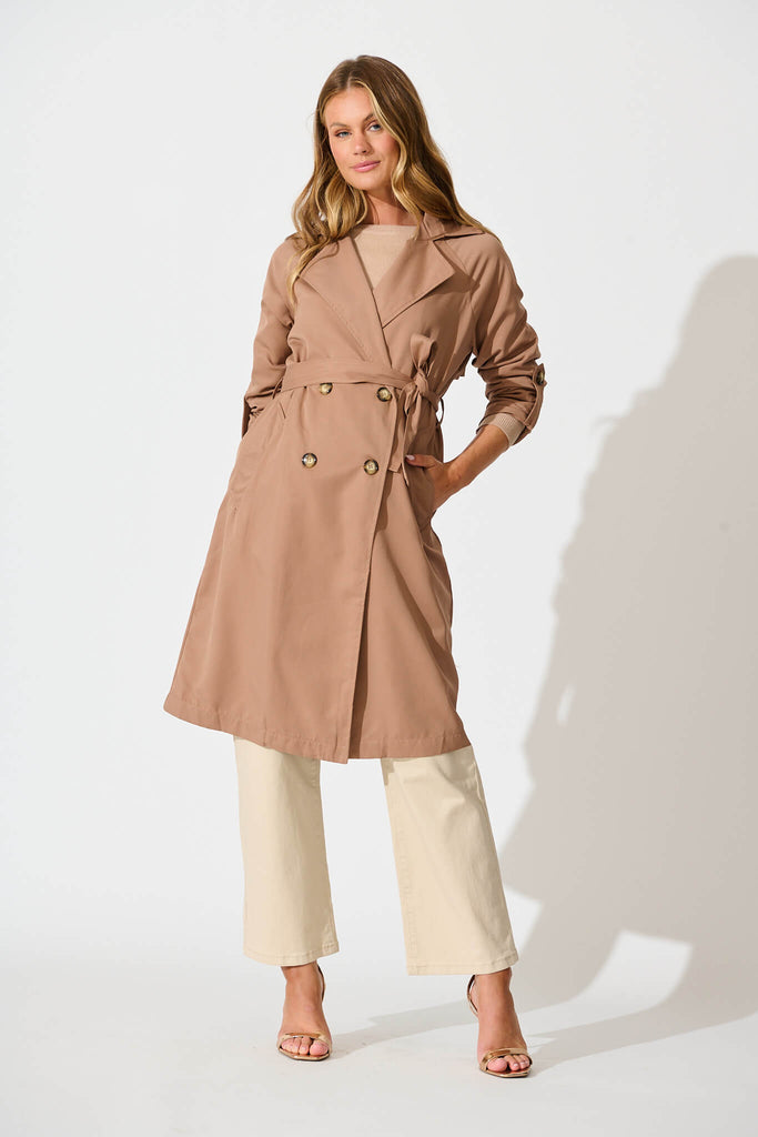 Sasha Trench Coat in Mocha full length