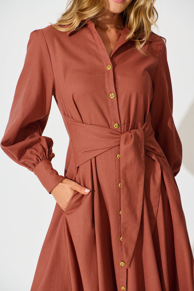 Ciao Bella Maxi Shirt Dress In Rust Linen Blend detail