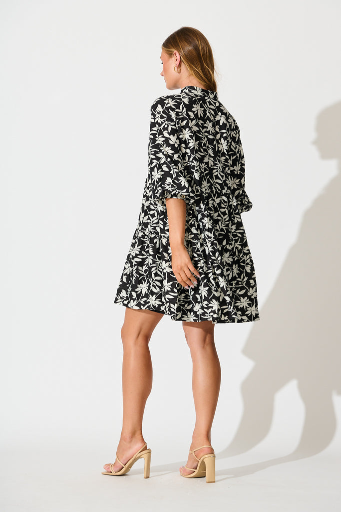 Caracelle Smock Dress Black with Cream Floral back