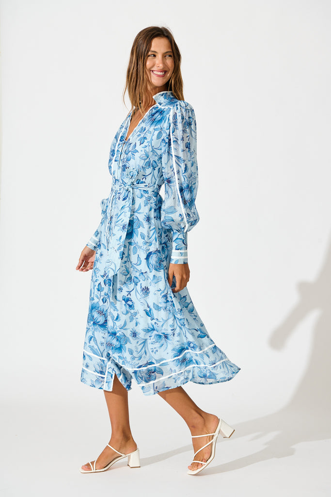 Darlington Midi Dress in Blue Floral side