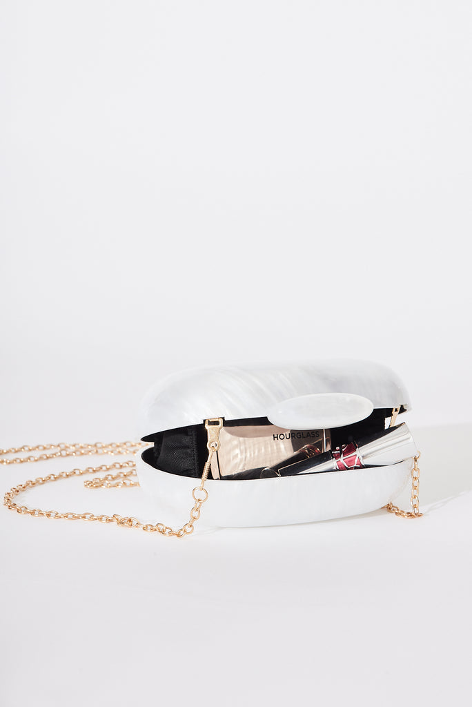 August + Delilah Amaya Clutch In White - detail