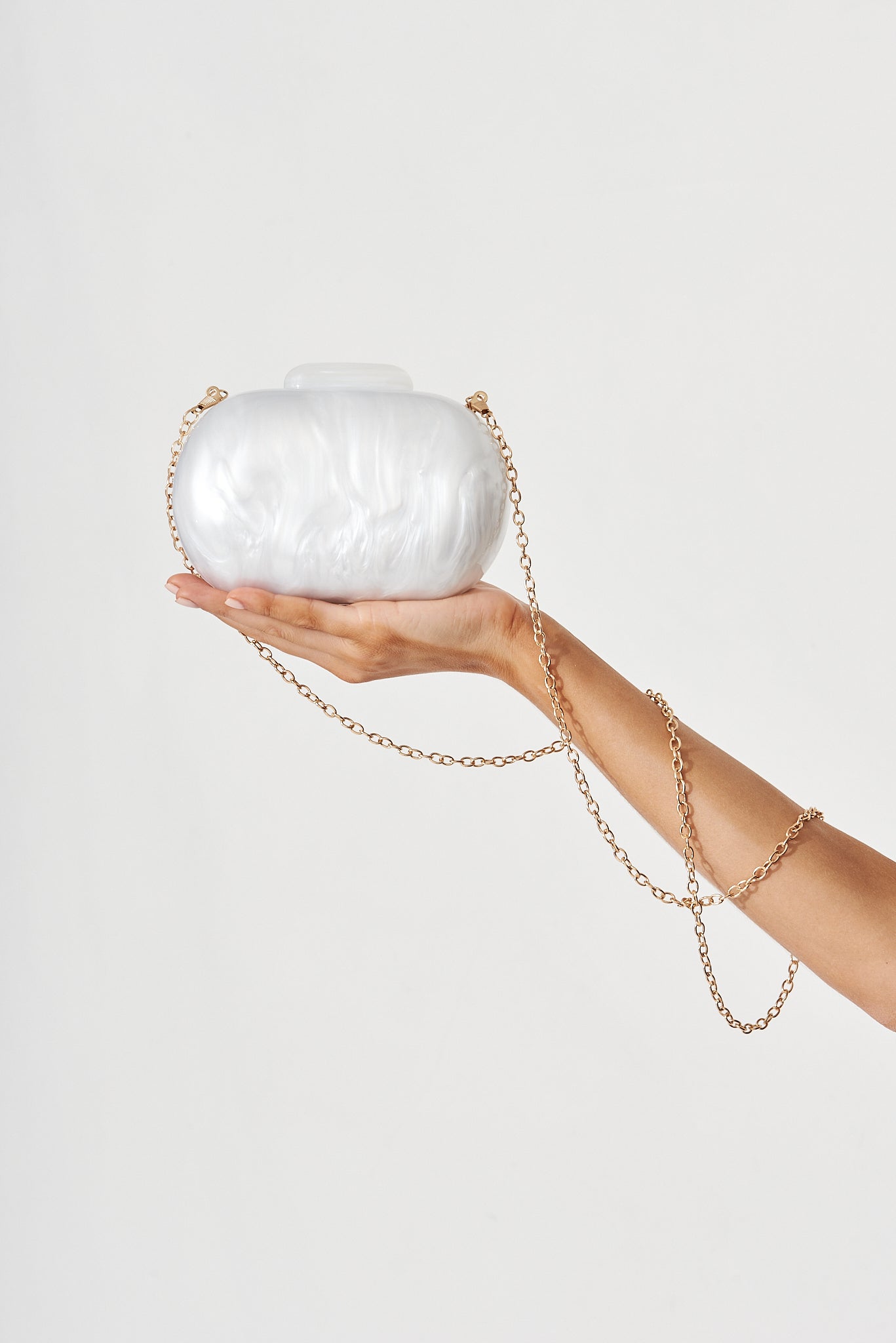 August + Delilah Amaya Clutch In White - front