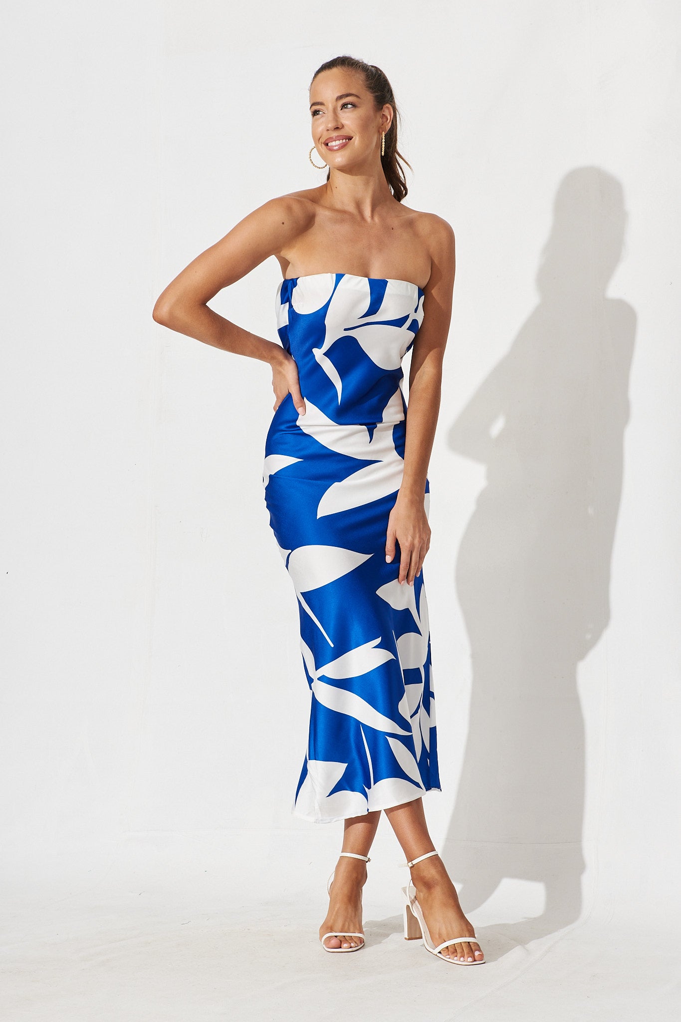 Lucia Midi Dress In Blue With White Leaf Print – St Frock
